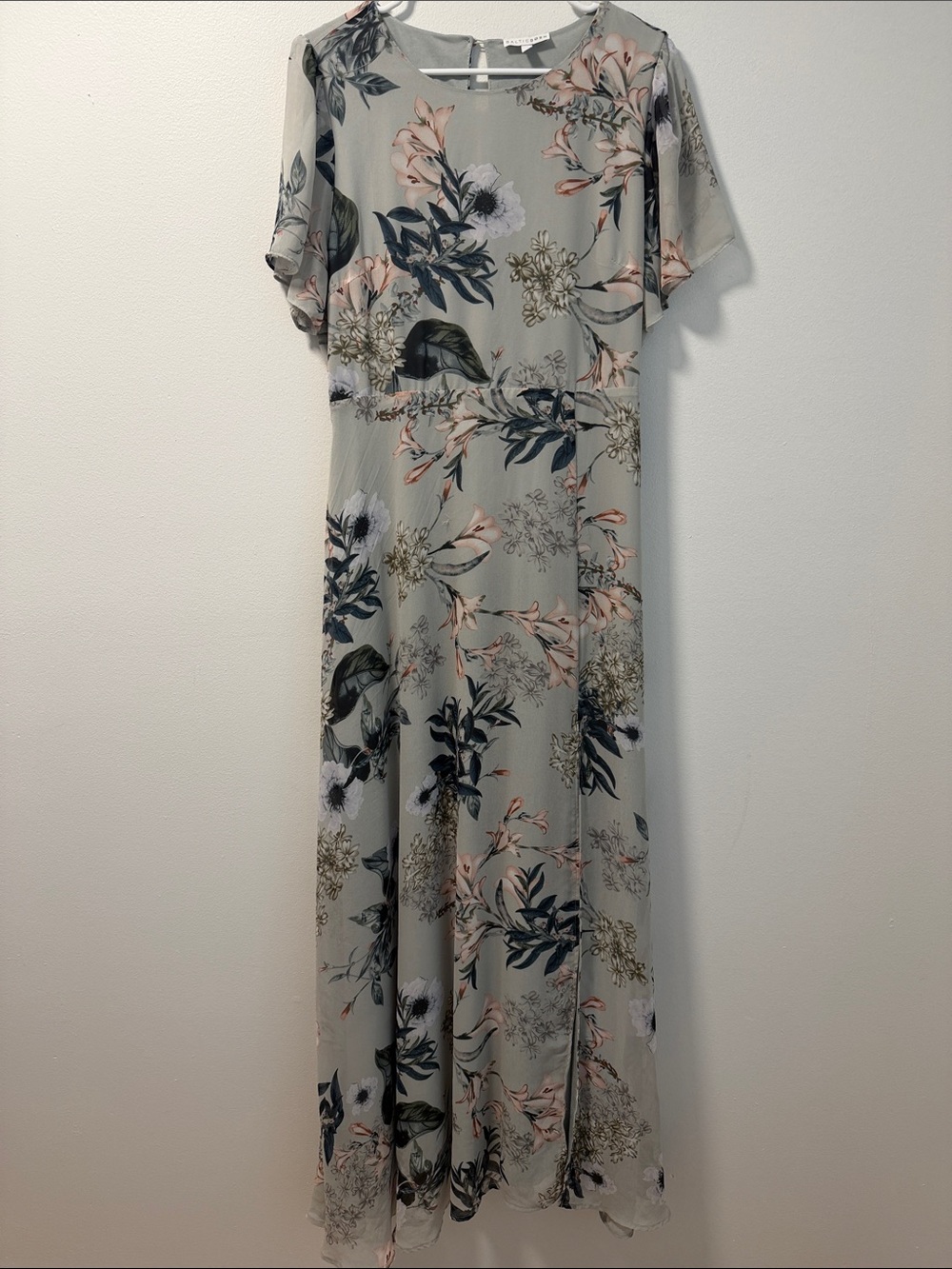 Baltic Born Sage Floral Short-Sleeve Maxi Dress XL